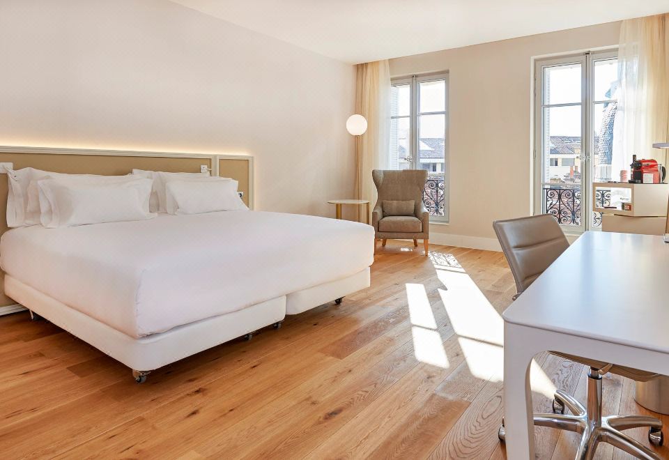 Hotel NH Collection Marseille